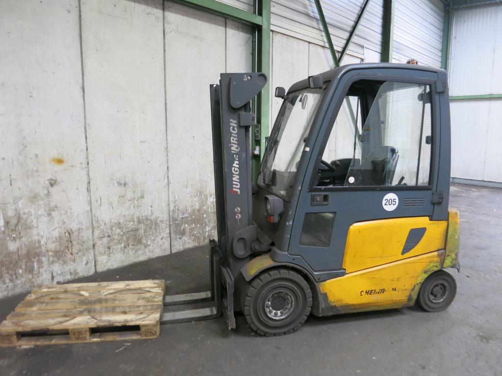 used Machines available immediately Fork Lift Truck - Electric JUNGHEINRICH EFG 425 K