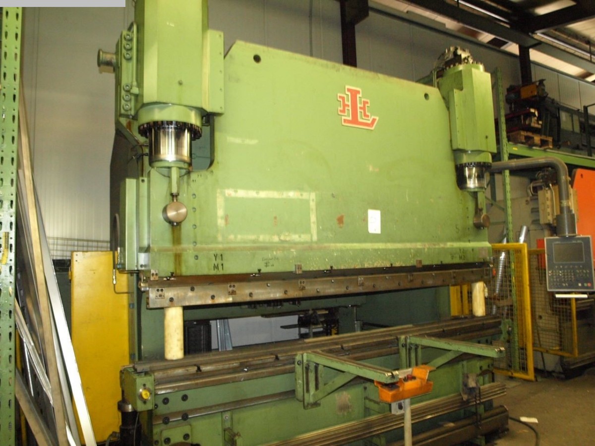 used Machines available immediately Hydr. pressbrake LOTZE 309x3000kn