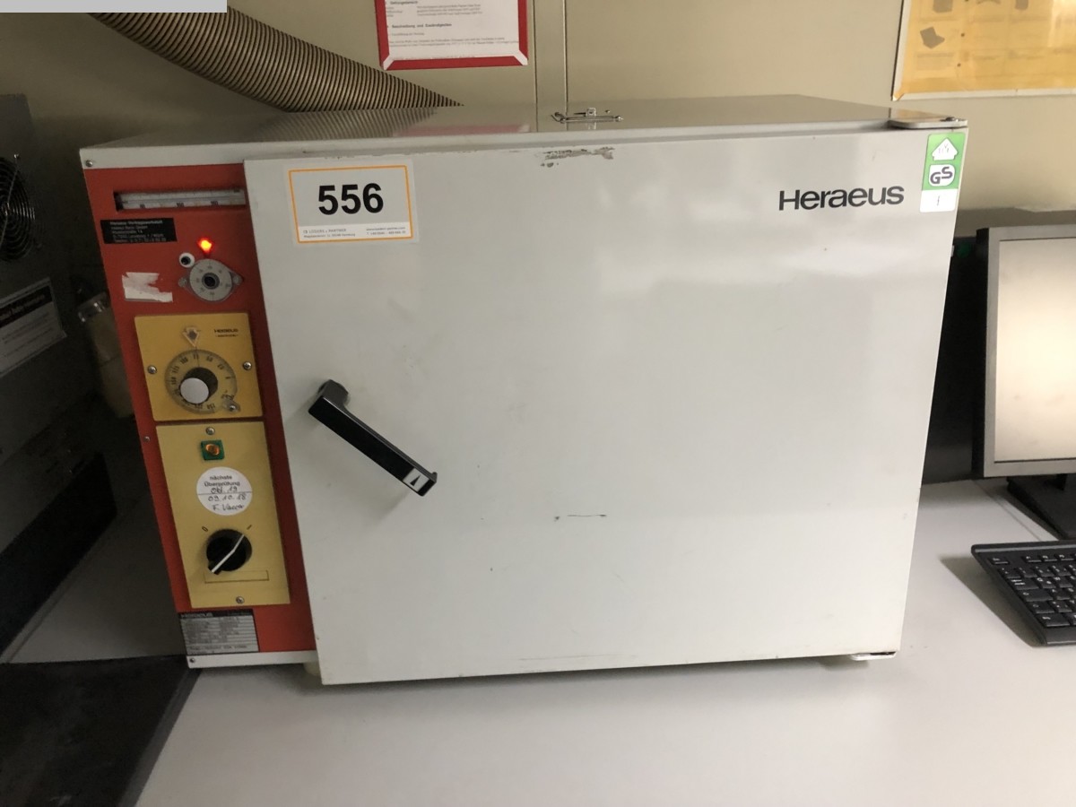 used Machines available immediately Oven - Electric HERAEUS T5042E