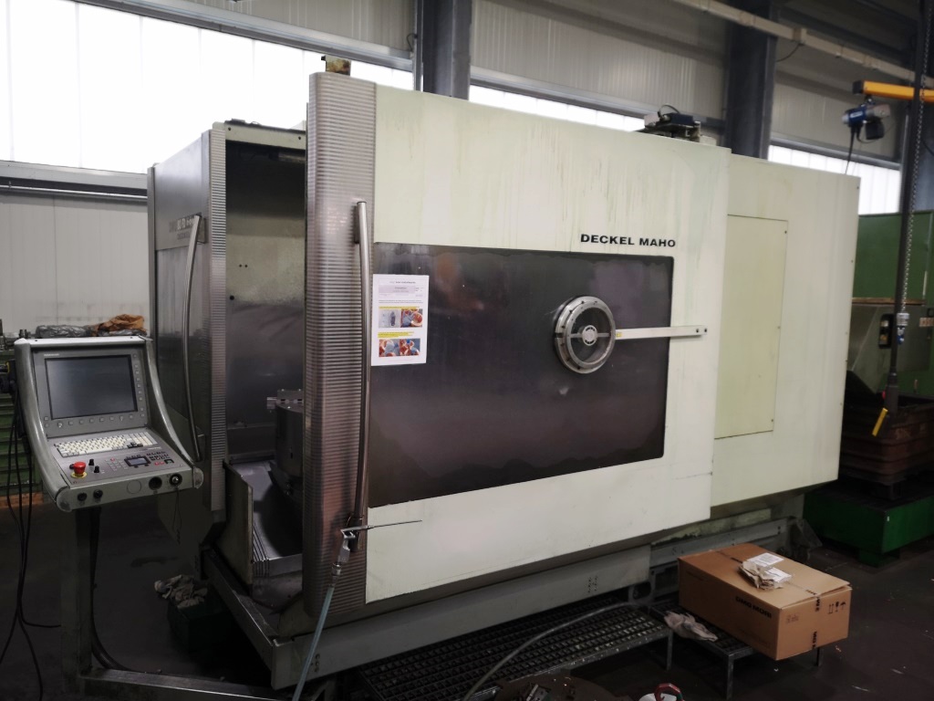 used Machines available immediately milling machining centers - universal DMG DMU 80 FD Hi dyn