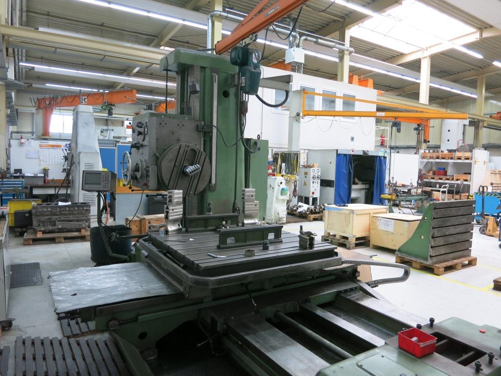 used forging attachments Table Type Boring and Milling Machine TOS W100A