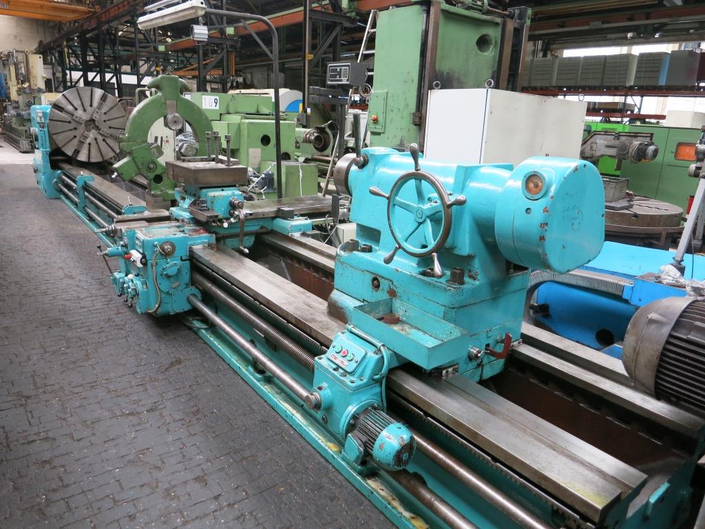 gebrauchte Maschinen sofort verfügbar Leit- und Zugspindeldrehmaschine SKODA SRM100x8000