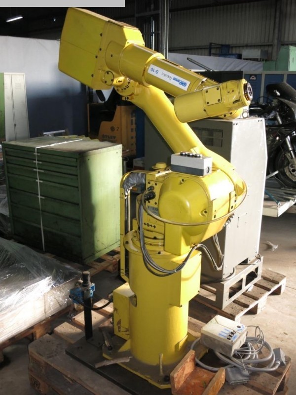 gebrauchte Maschinen sofort verfügbar Roboter - Handling FANUC Robot S-Model 10