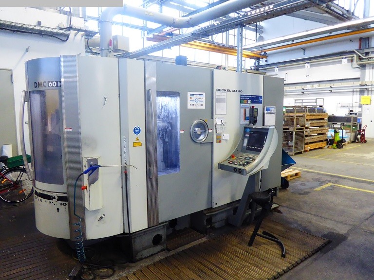 gebrauchte Metallbearbeitungsmaschinen Bearbeitungszentrum - Horizontal DMG DMC 60 H