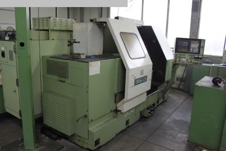 gebrauchte Metallbearbeitungsmaschinen CNC Drehmaschine OKUMA LC 30 1