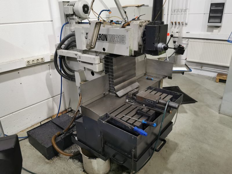 gebrauchte Metallbearbeitungsmaschinen Fräsmaschine - Universal MIKRON WF21C/150