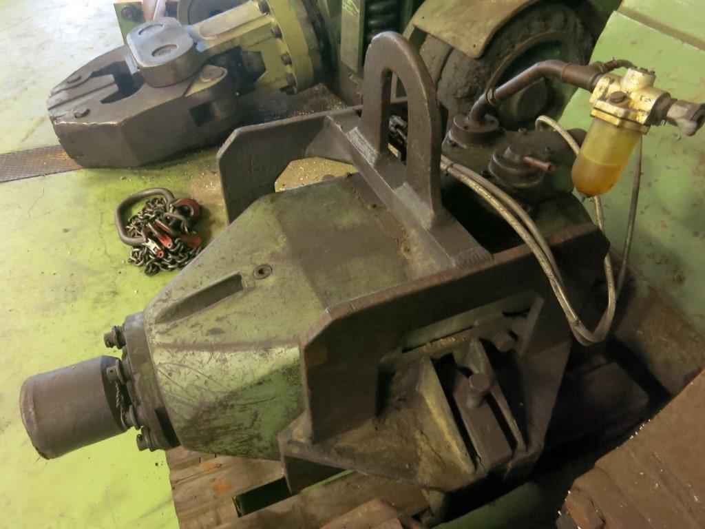 gebrauchte Metallbearbeitungsmaschinen Keilramme BANNING Kera 200