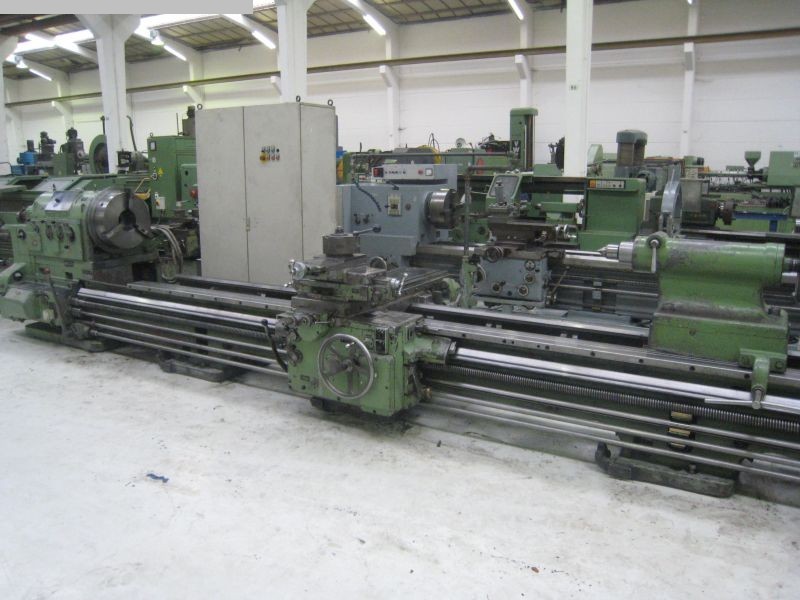 gebrauchte Metallbearbeitungsmaschinen Leit- und Zugspindeldrehmaschine OERLIKON DM4A