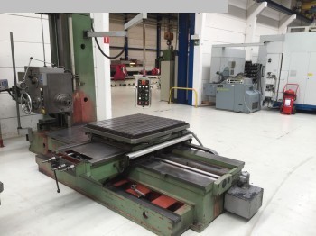 used Boring mills / Machining Centers / Drilling machines Table Type Boring and Milling Machine TOS W9A
