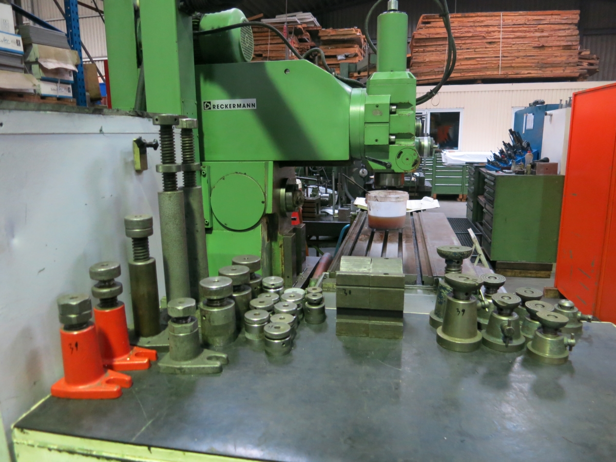 used Other accessories for machine tools Clamping Units  