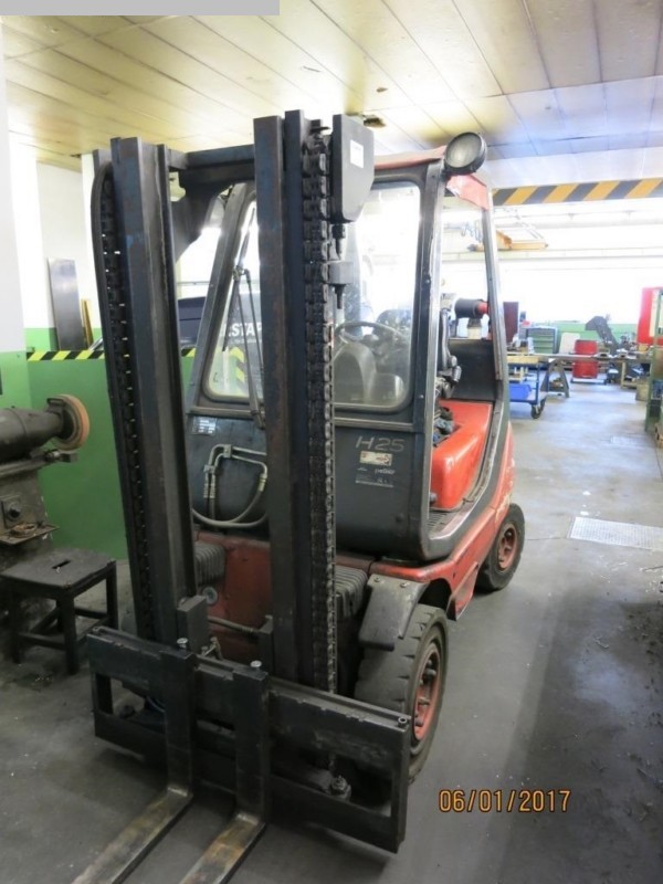 used Fork Lift Truck - Gas LINDE H25T