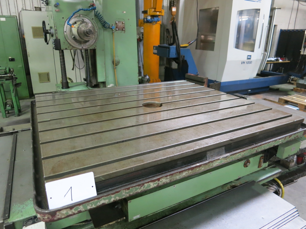 used Table Type Boring and Milling Machine UNION BFT 90/5