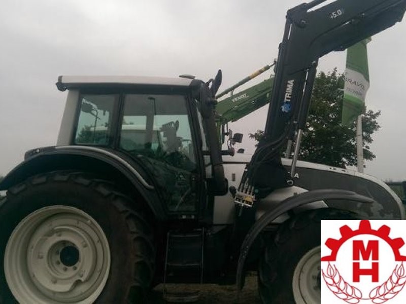 used traction engine VALTRA T151
