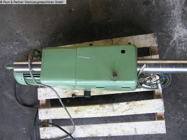Máquina de perforación de roscas usada - Vertical Hueller Ultromat UG 8 / Reihe 4