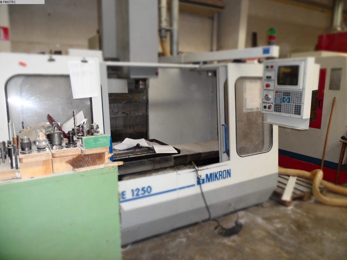 used Boring mills / Machining Centers / Drilling machines Machining Center - Vertical MIKRON - HAAS VCE 1250