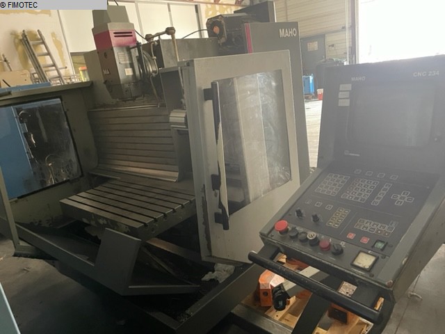 gebrauchte Maschinen sofort verfügbar Fräsmaschine - Universal MAHO MH 700 W