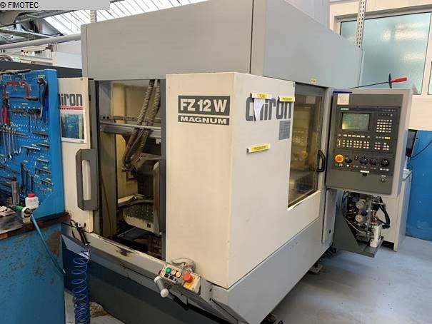 gebrauchte Metallbearbeitungsmaschinen Bearbeitungszentrum - Vertikal CHIRON FZ12 WM