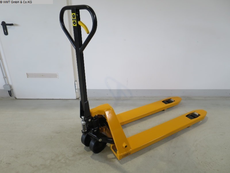 Pallet truck hand