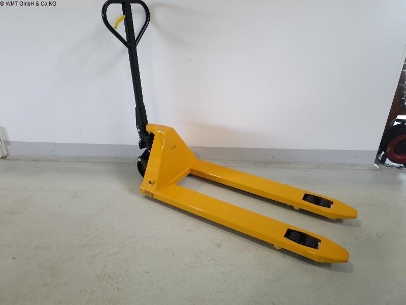 Pallet truck hand