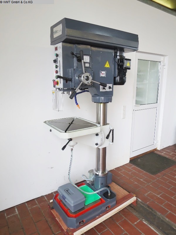 gebrauchte Bohrwerke / Bearbeitungszentren / Bohrmaschinen Säulenbohrmaschine KAMI BKM 3035VS gebrauchte Bohrwerke / Bearbeitungszentren / Bohrmaschinen Säulenbohrmaschine KAMI BKM 3035VS