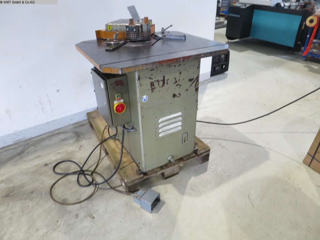 used Metal Processing Notching Machine DMF 4U - 250