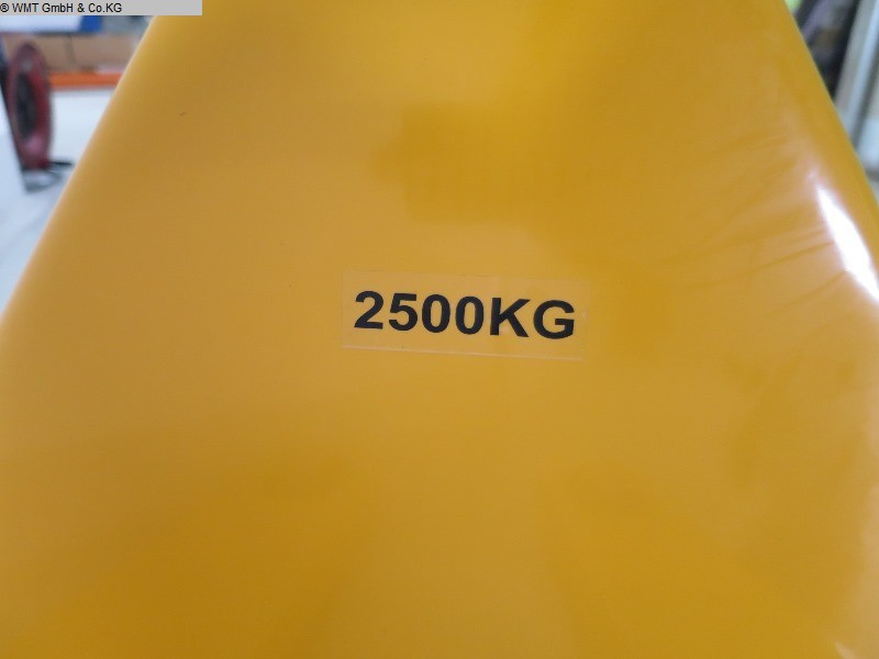 used Pallet truck hand WMT OSE 2,5t - 800