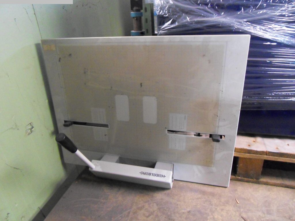 used Machines available immediately Plate punchers anb plate benders HEIDELBERG A1.090.9016/01