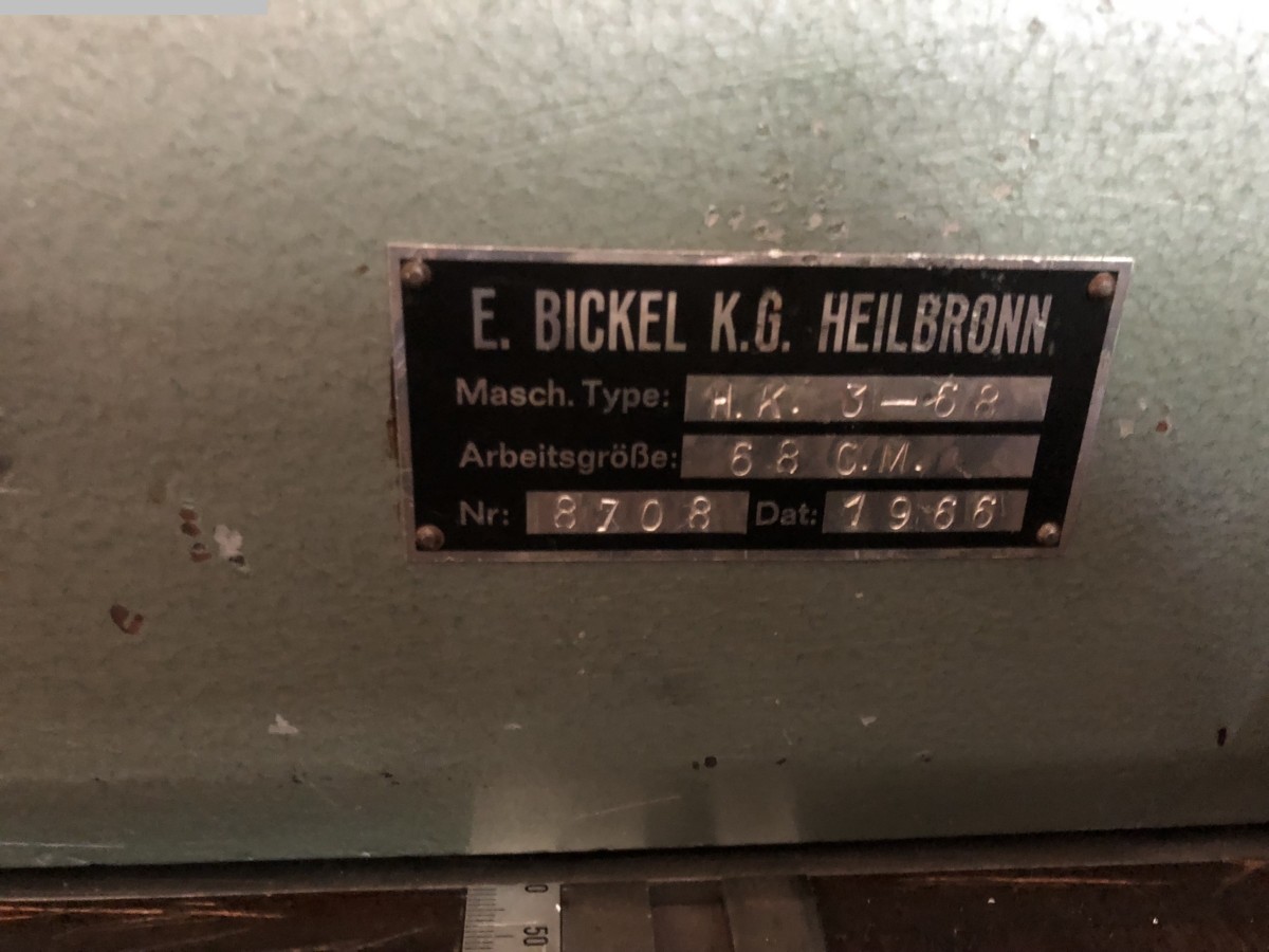 máquina ranuradora y perforadora BICKEL HK 3-68 usada