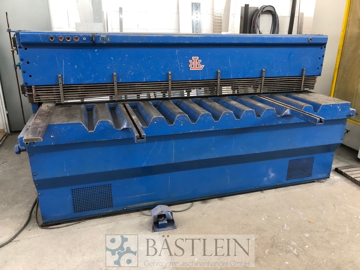 used Metal Processing Plate Shear - Hydraulic LOTZE KSSHY-25