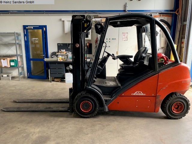 used Machines available immediately Fork Lift Truck LINDE - GAS H25T