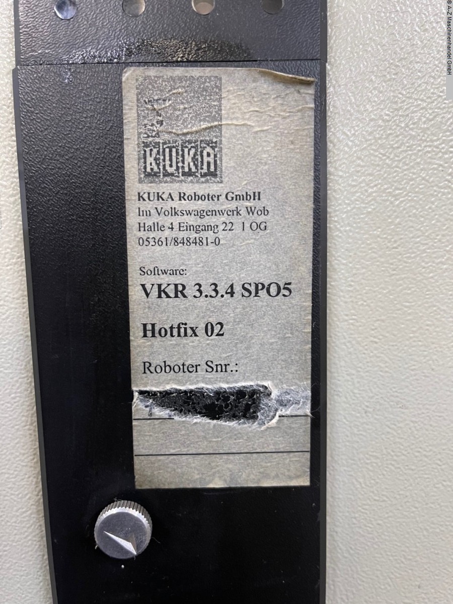 вживаний робот - Handling KUKA VKRC2