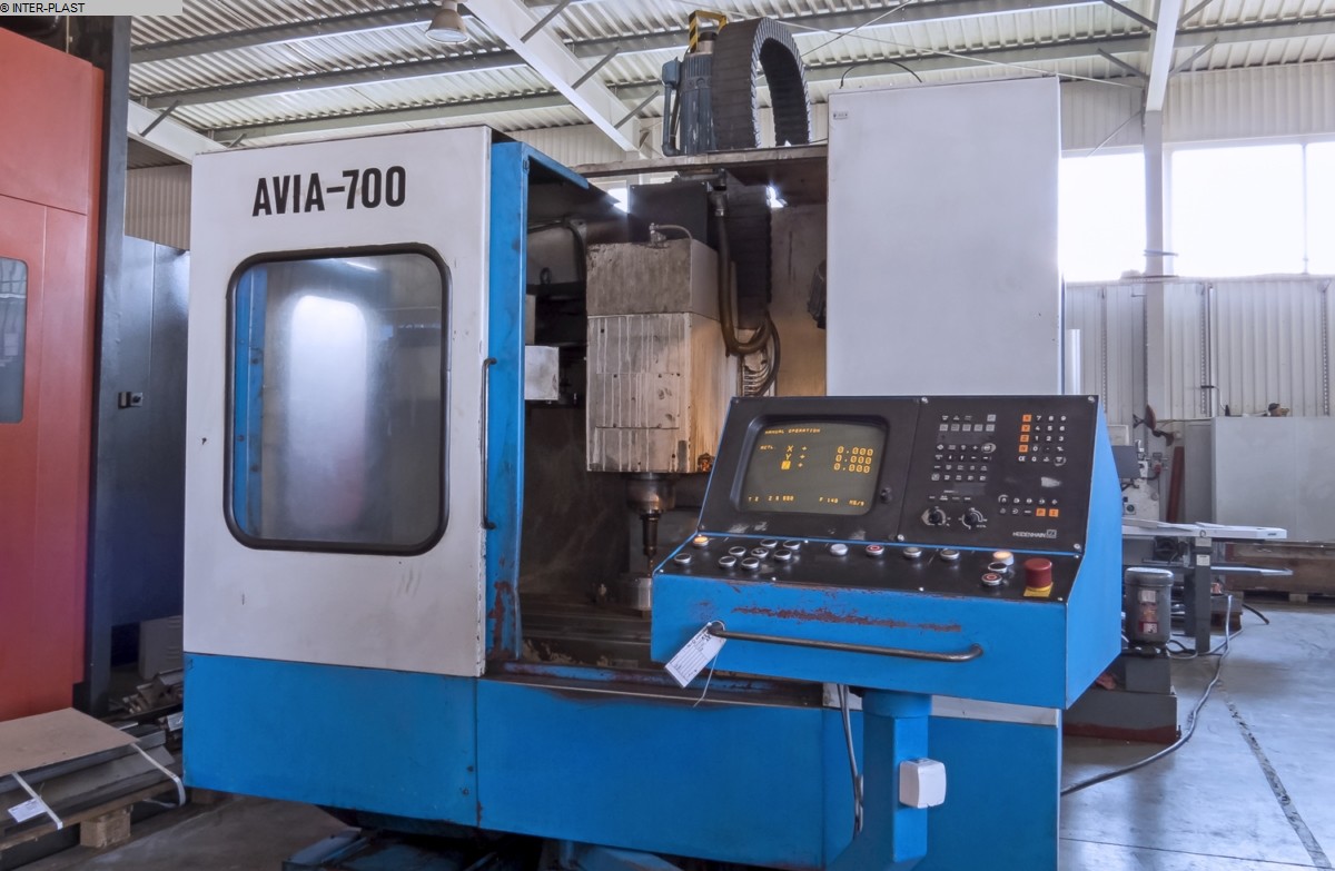 used milling machining centers - vertical AVIA 700