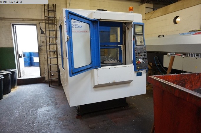 used milling machining centers - vertical KIA  CENTER V25
