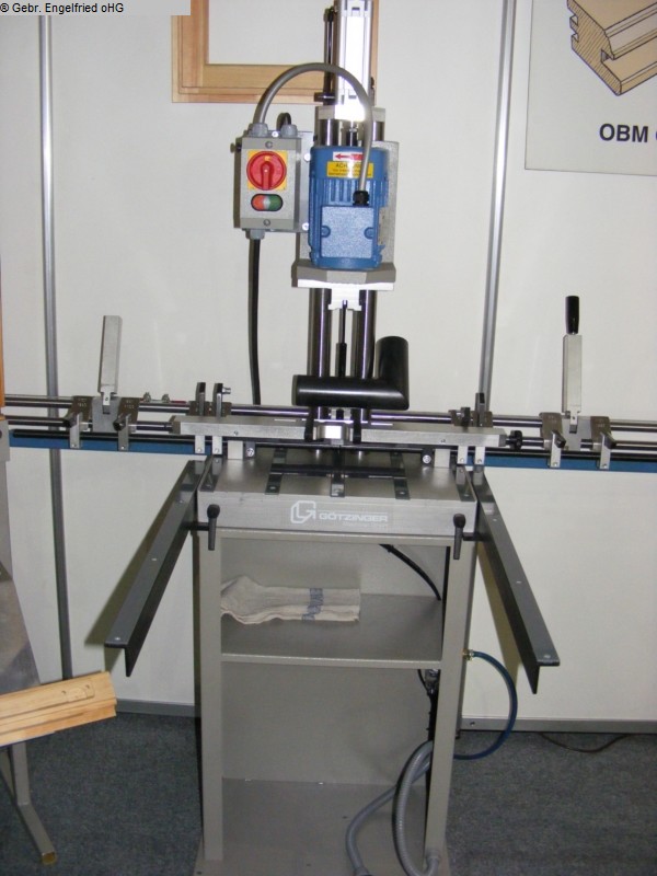 gebrauchte Holzbearbeitungsmaschinen Ecklager- und Olivenbohrmaschine GÖTZINGER OBM 1