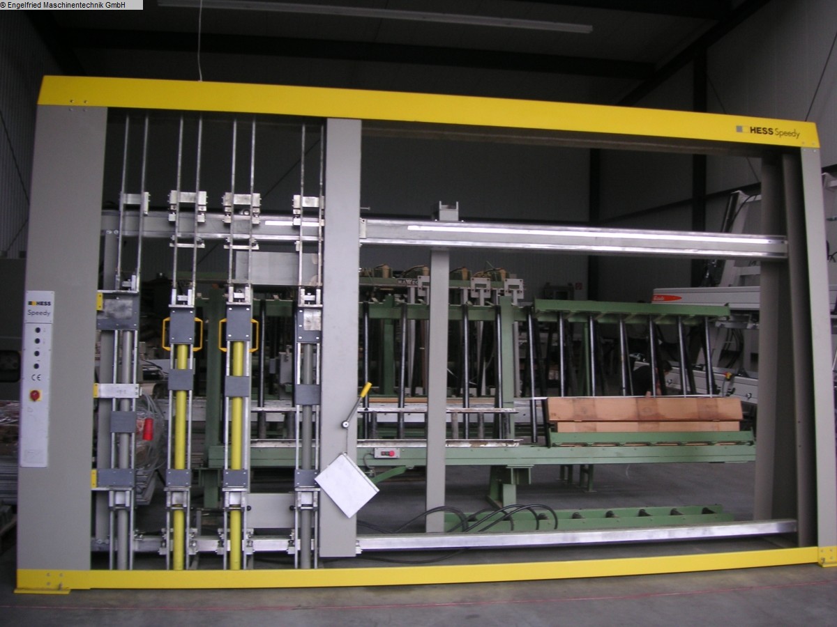 gebrauchte Holzbearbeitungsmaschinen Rahmenpresse HESS Speedy, 2 Mitteldruckbalken