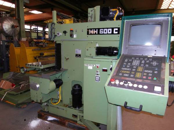 used Tool Room Milling Machine (rotary table) Maho 600 C