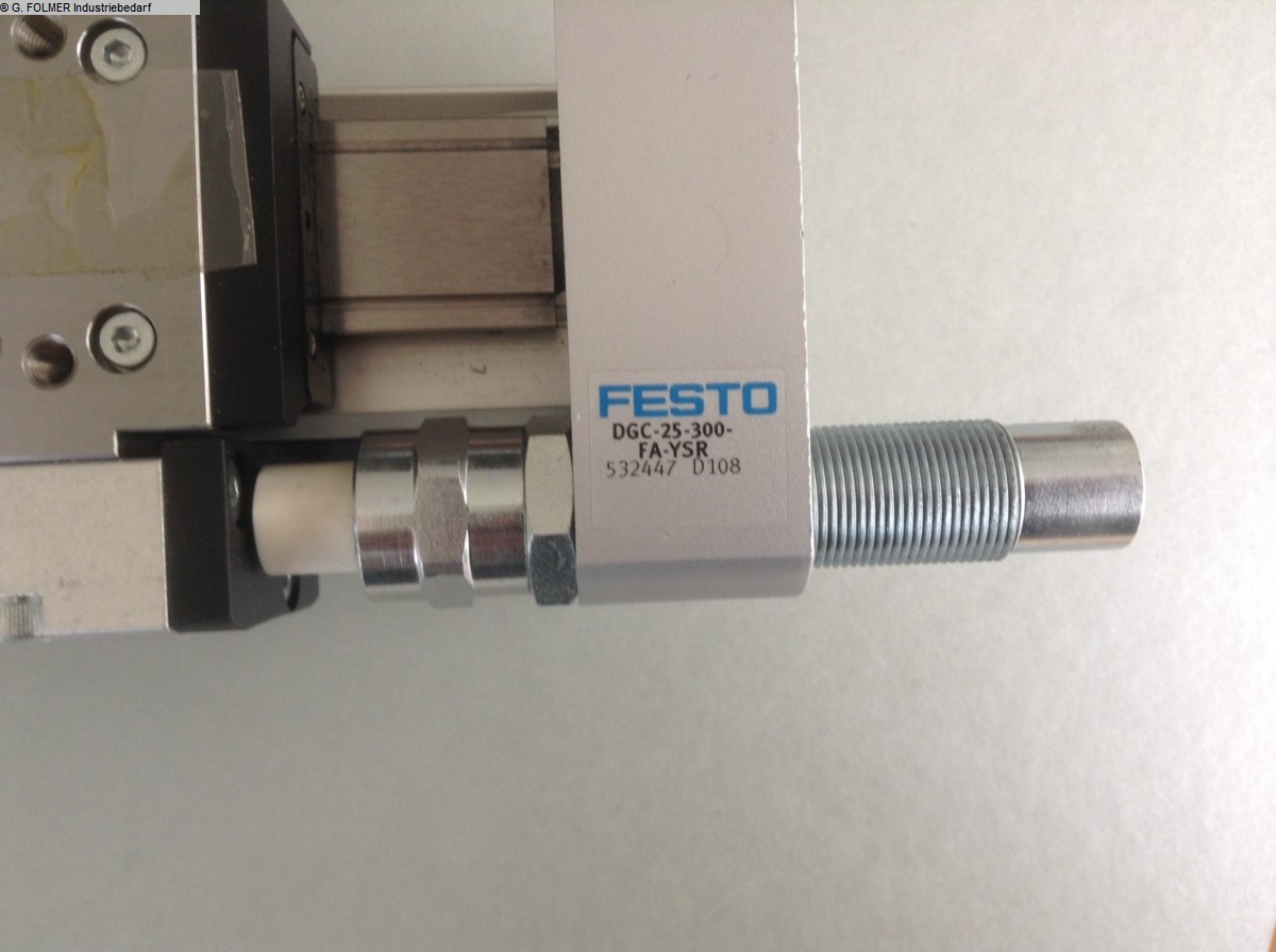 Artículos neumáticos usados ​​FESTO DGC-25 - 300-FA-YSR