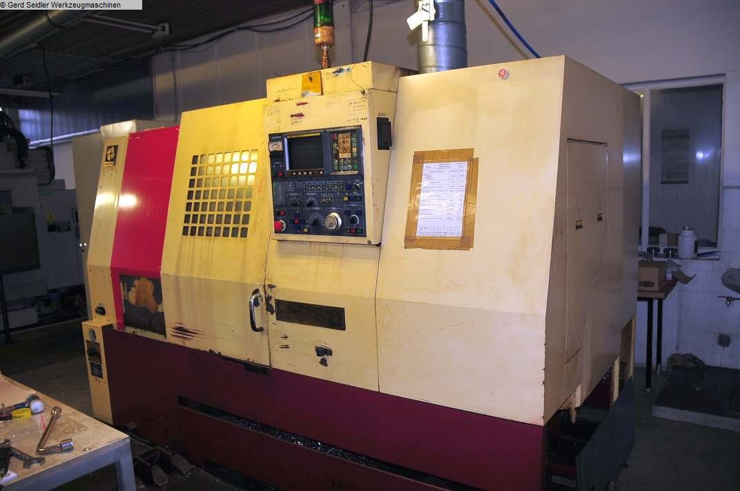 used CNC Lathe - Inclined Bed Type HWACHEON Hi-ECO21