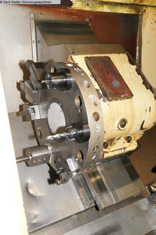 used CNC Lathe - Inclined Bed Type HWACHEON Hi-ECO21
