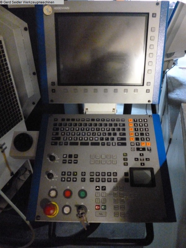 used milling machining centers - vertical MIKRON VCP 600