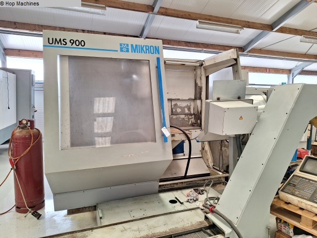 gebrauchte Fräsmaschinen Bearbeitungszentrum - Vertikal MIKRON UMS 900
