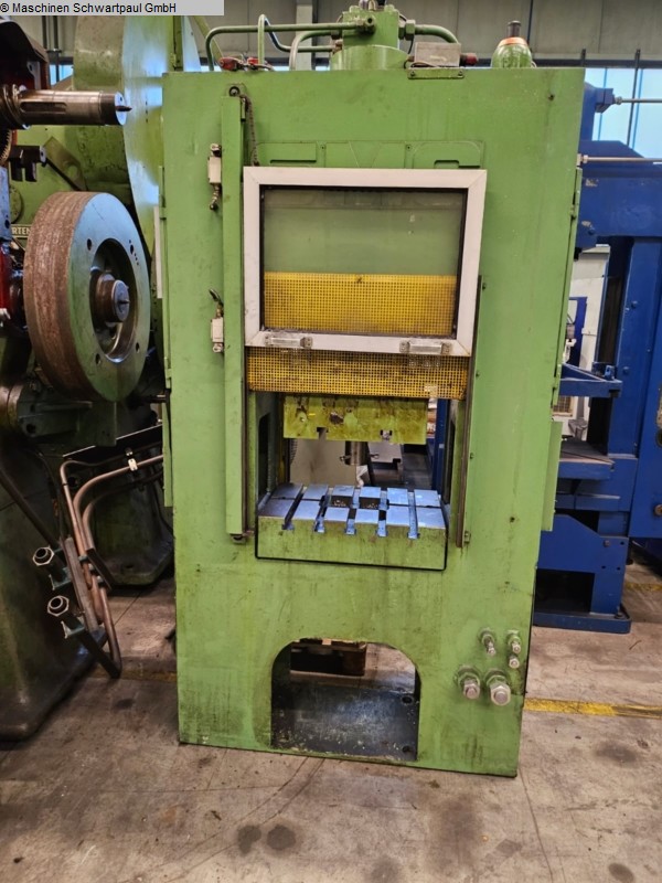 used Machines available immediately Double Column Drawing Press - Hydraulic SMG DS 40
