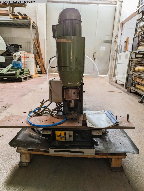 used Machines available immediately Wobbling and Riveting Machine STEINEL VS