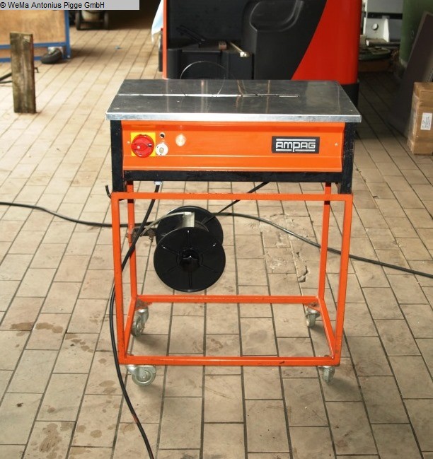 gebrauchte Stoss- / Zieh- / Räummaschinen Umreifungsmaschine AMPAG - KöLN Mano