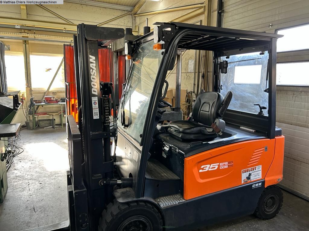 used Other attachments Fork Lift Truck - Electric DOOSAN B35X-7