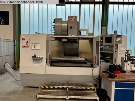 gebrauchte Metallbearbeitungsmaschinen Bearbeitungszentrum - Universal HAAS VF 6