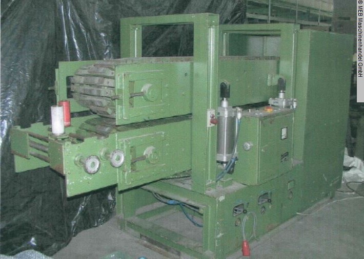 gebrauchte Gummiverarbeitungsmaschinen Sonstiges Piller Stollenabzug 150x2000