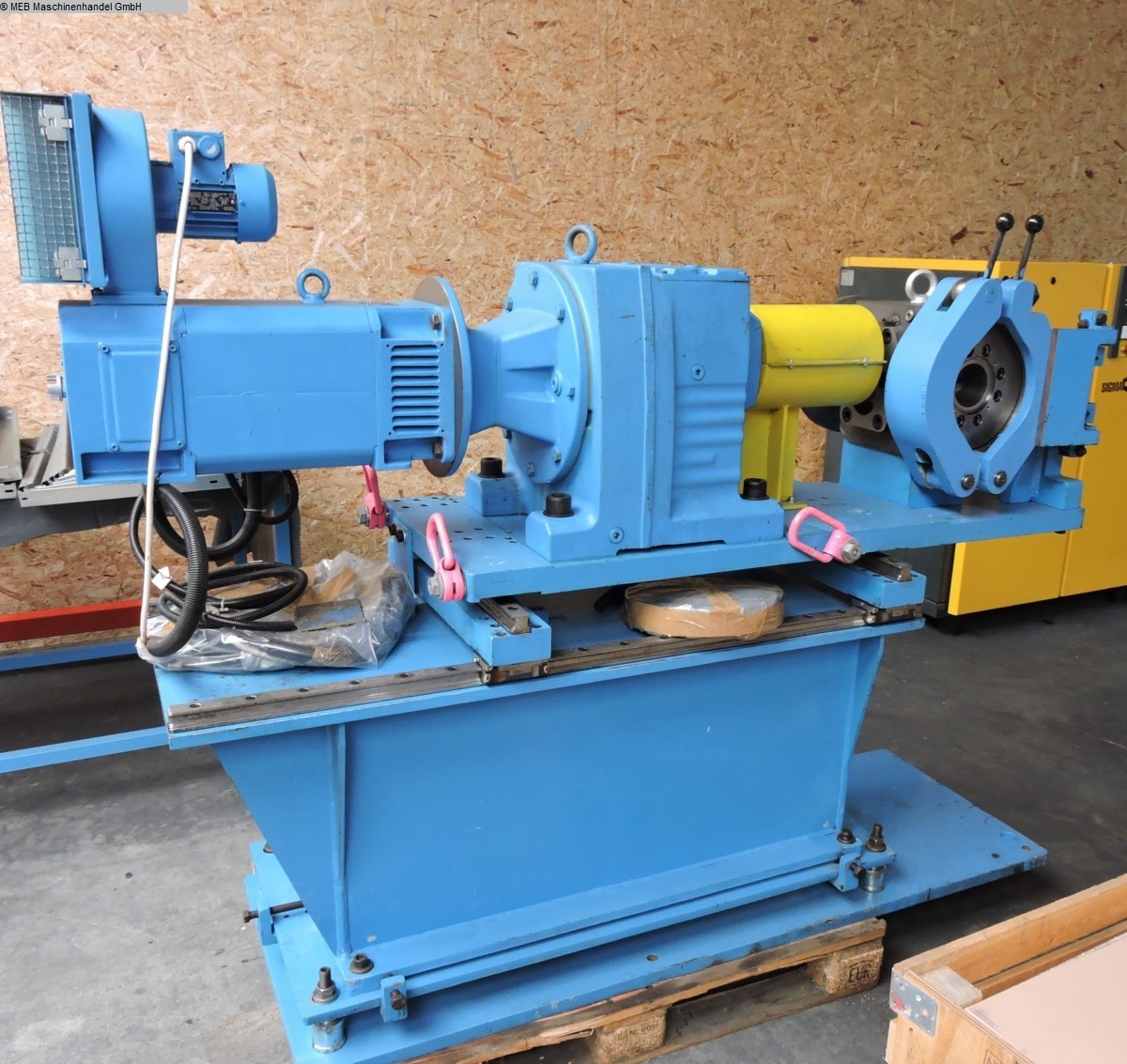 used Rubber processing Rubber Extruder TROESTER Zahnradpumpe ZP 75/50