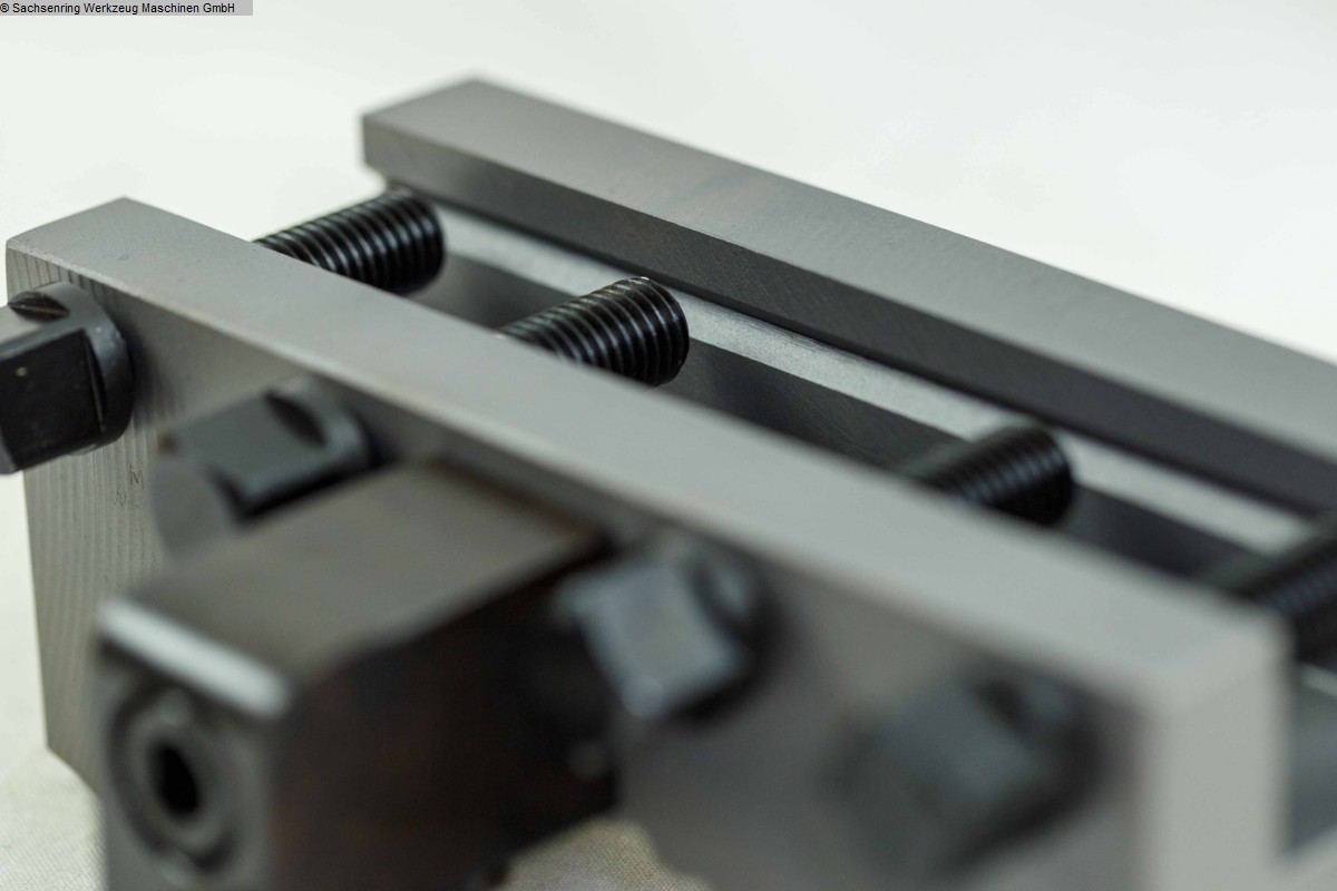 10_Maschinen-Foto_2038-5160E