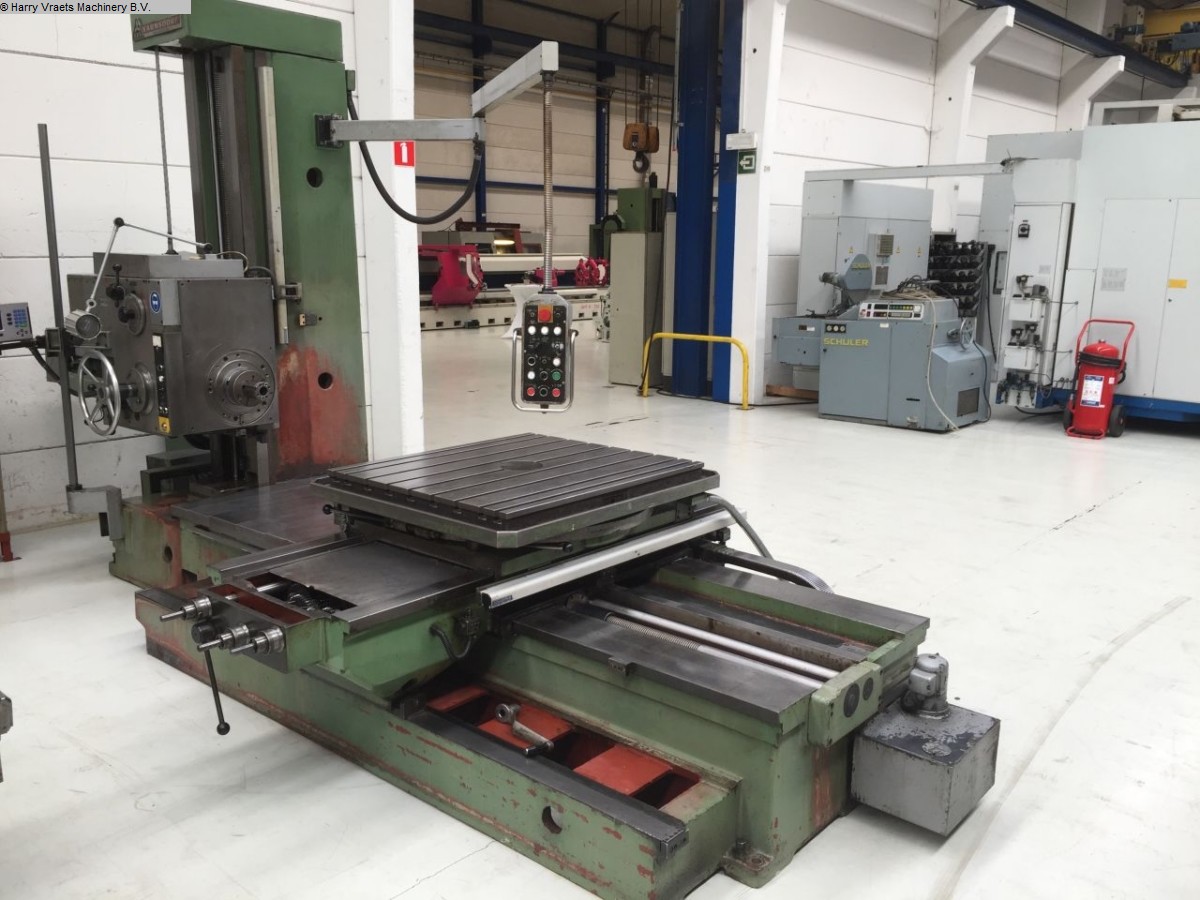 used Boring mills / Machining Centers / Drilling machines Table Type Boring and Milling Machine TOS W9A